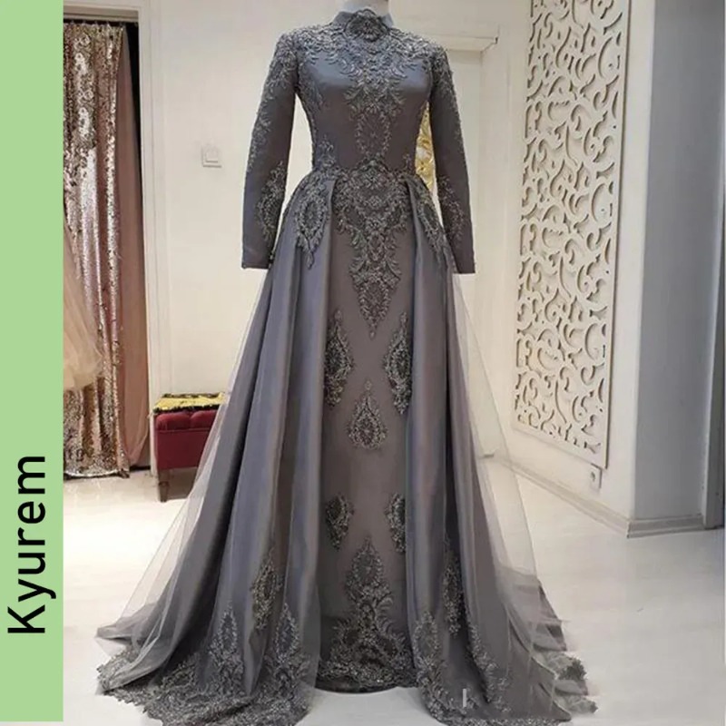 Classy Arabic Long Sleeves Evening Dresses Beaded High Neck Lace Applique Prom Gowns Plus Size Sweep Train Satin Formal Wear Robe De Soiree