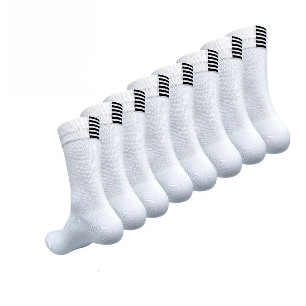 4 pairs Cycling Socks Running Quick Dry Medium Cylinder male and Women Sports Fitness in the Tube solid color 260623