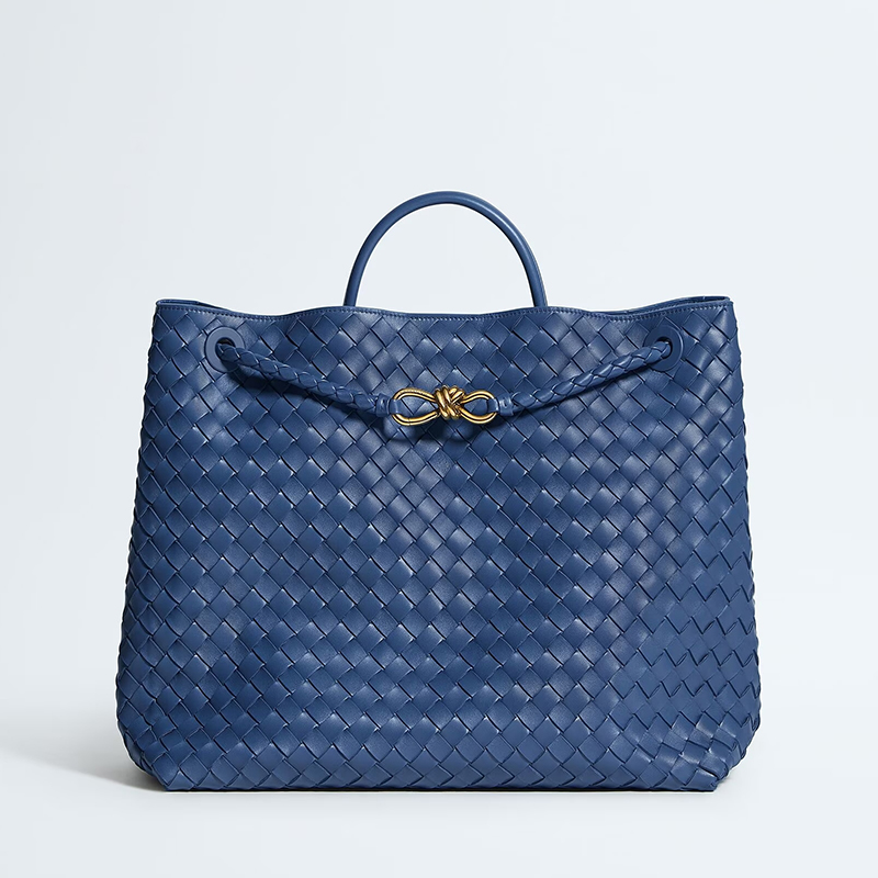 Designer Bag Blue Large andiamo tote bag Handbags Handmade Woven Bag Light Luxury Commuting One Shoulder Crossbody Bag for Women men