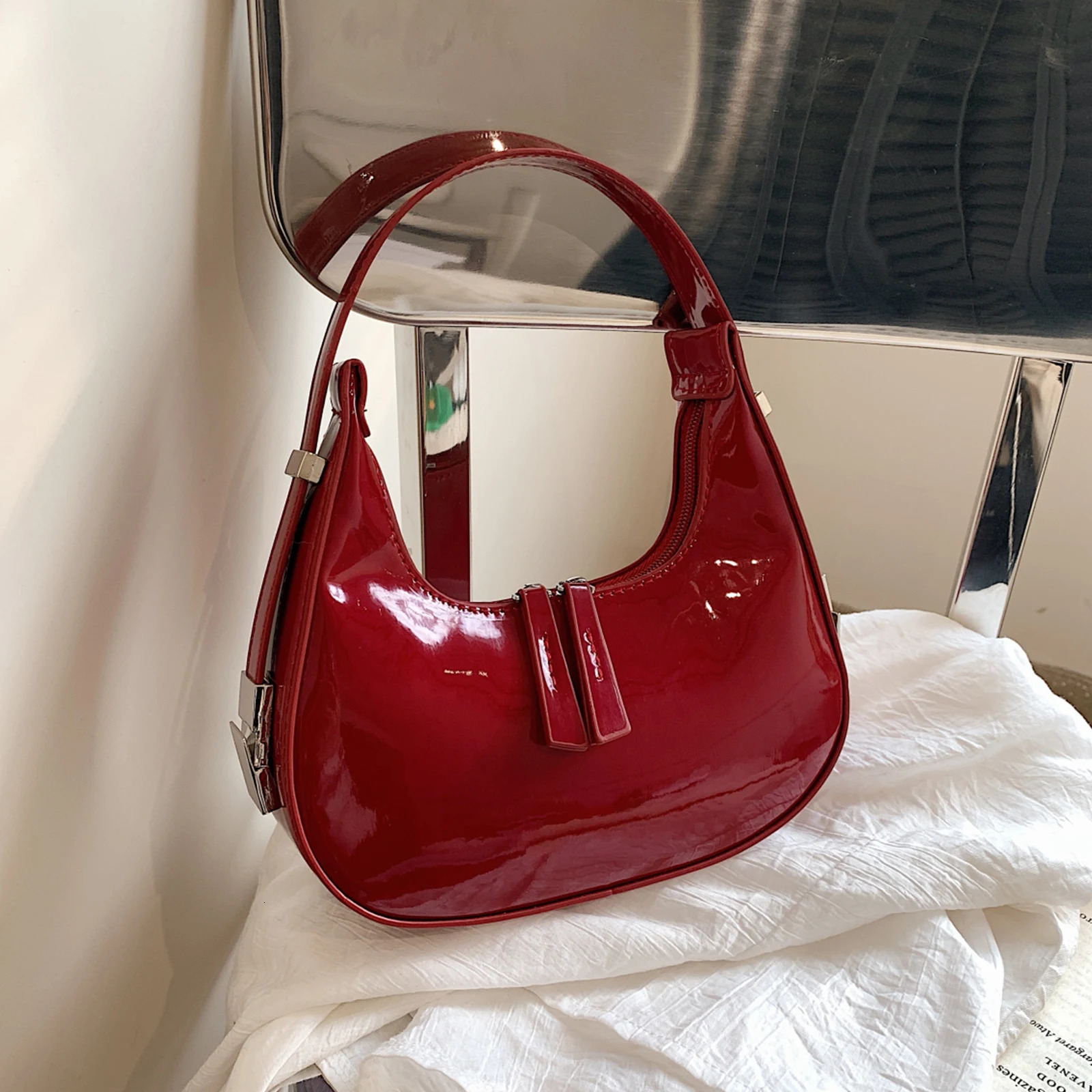 Half Moon Bag Vintage PU Leather Small Shoulder Bag for Women Girls Hobo Handbag y Retro Red Ladies Armpit Purses Totes 260624