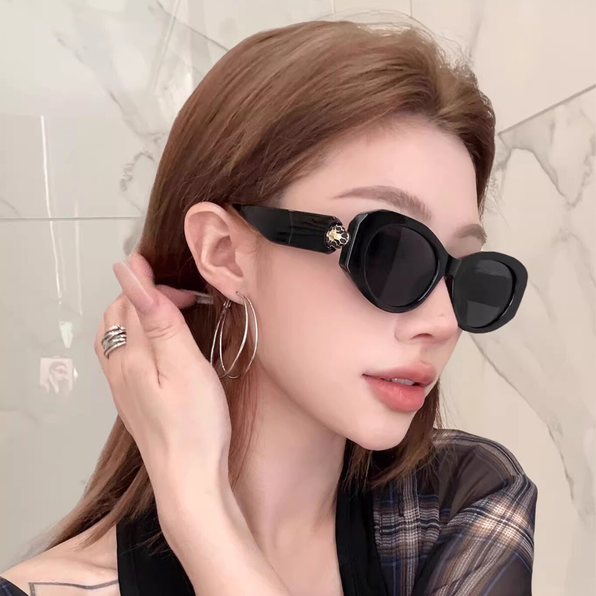 Premium Brand Designer Sunglasses High-End Irregular Square Sunglasses For Women, 2026 New Model, Unique And Stylish, UV Protection Sun Glasses