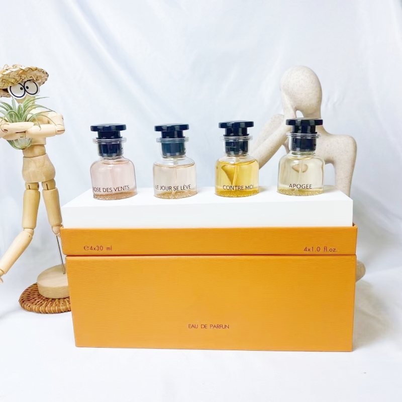 Luxuries designer men Fragrances perfume rose 30ml 4pcs set incense essential intense for lady girls Parfum spray charming fragrance incense intense