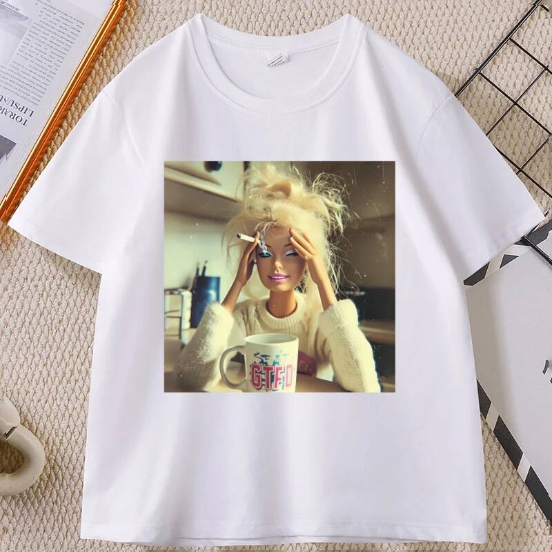 Distressed Doll Face Meme T-Shirt Funny Short Sleeve Round Neck T shirt Unisex Loose Tees Man Cotton High Quality
