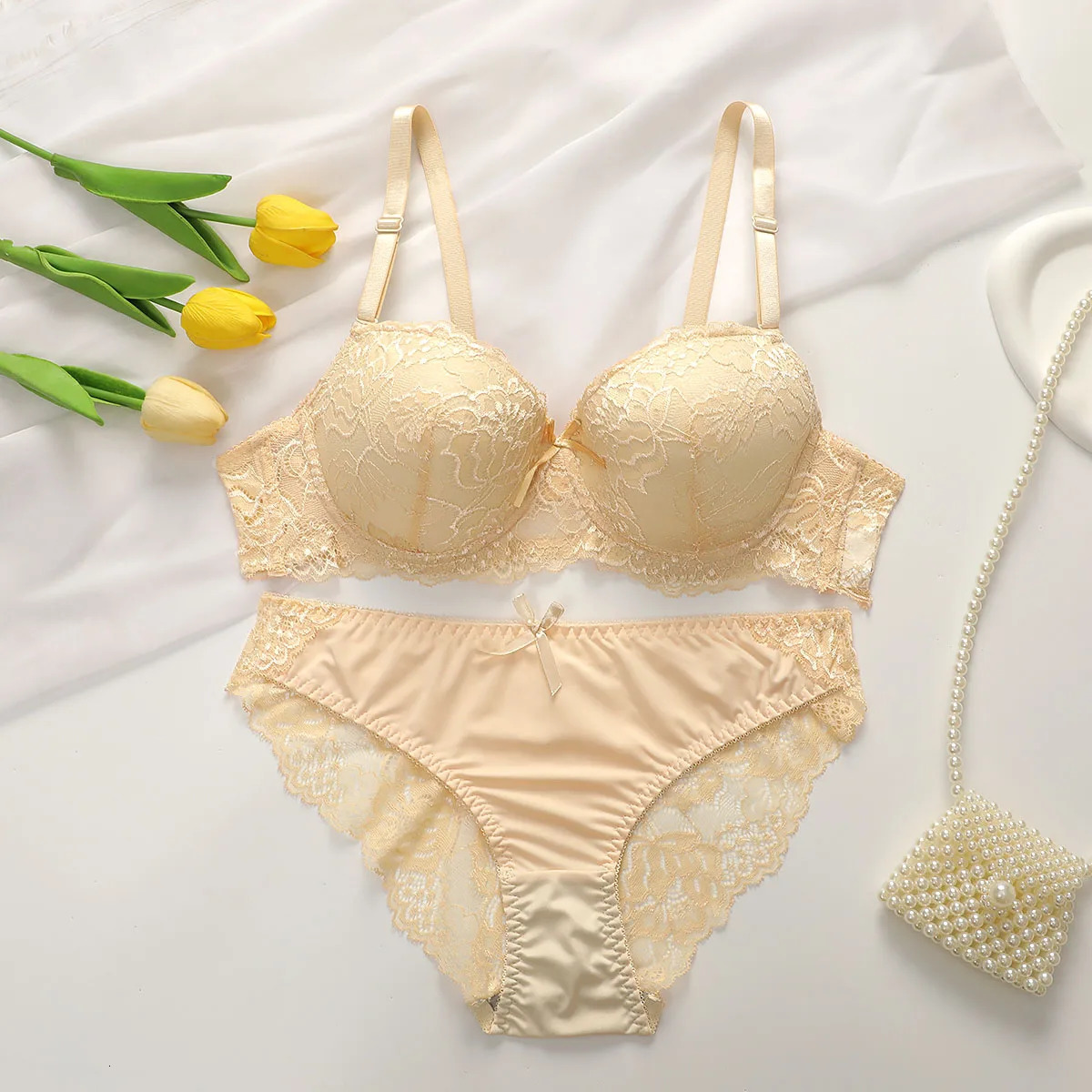 2Pieces Bras and Panty Sets Sexy Lace Transparent Floral Clothing Underwire Push Up Lingeries For Woman 260622