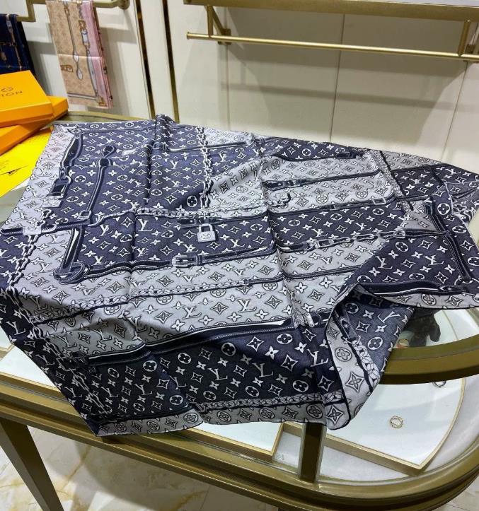 Three 36style Newest Color Double Sided printed Silk Scarf Brand High End Classic Letter pattern Designer Shawl Scarves 90X90cm