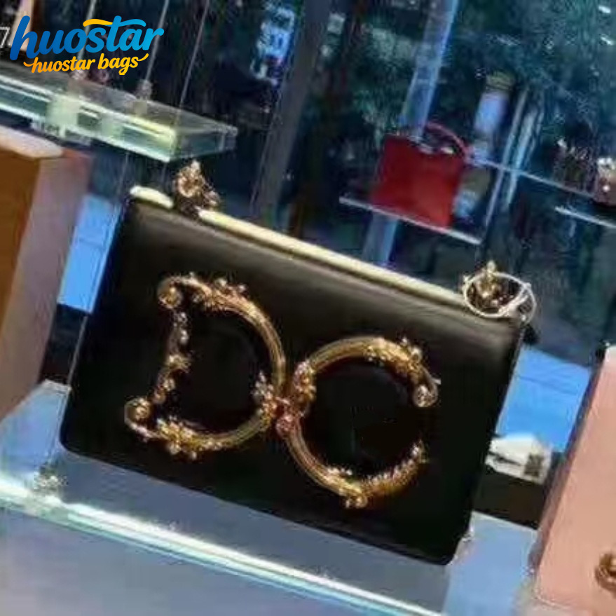 Designer Crossbody Bag 2025 New Chain Shoulder bag High Quality Luxury Handbag Women Fashion Versatile Banquet Elegant Casual Trendy
