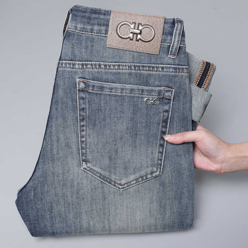 Spring New Jeans Mens High end European Slim Fit Small Feet Light Luxury Fashion Brand Color Pants L26624