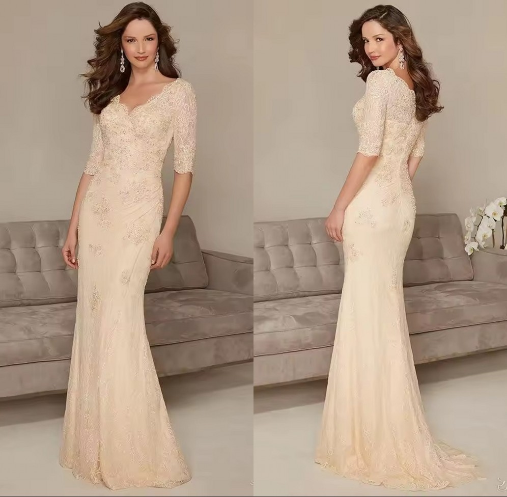 2026 Customized Delicate Lace V Neck Mother Of The Bride Dresses With Half Sleeves Mermaid Special Occasion Evening Gowns For Women Groom Mother Wed