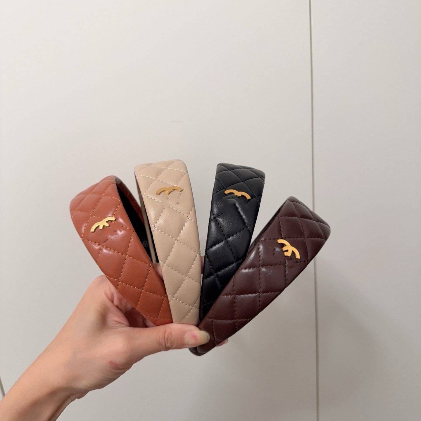 cc Luxury vintage headbands fashion leather headband letters summer spring outdoor travel designer headband jewelry accessories