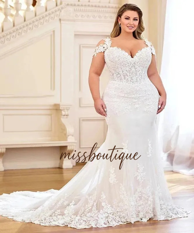 Princess Mermaid Wedding Dresses With Cap Sleeves Lace Applique Floral Outdoor Plus Size Country Bride Gowns Q624