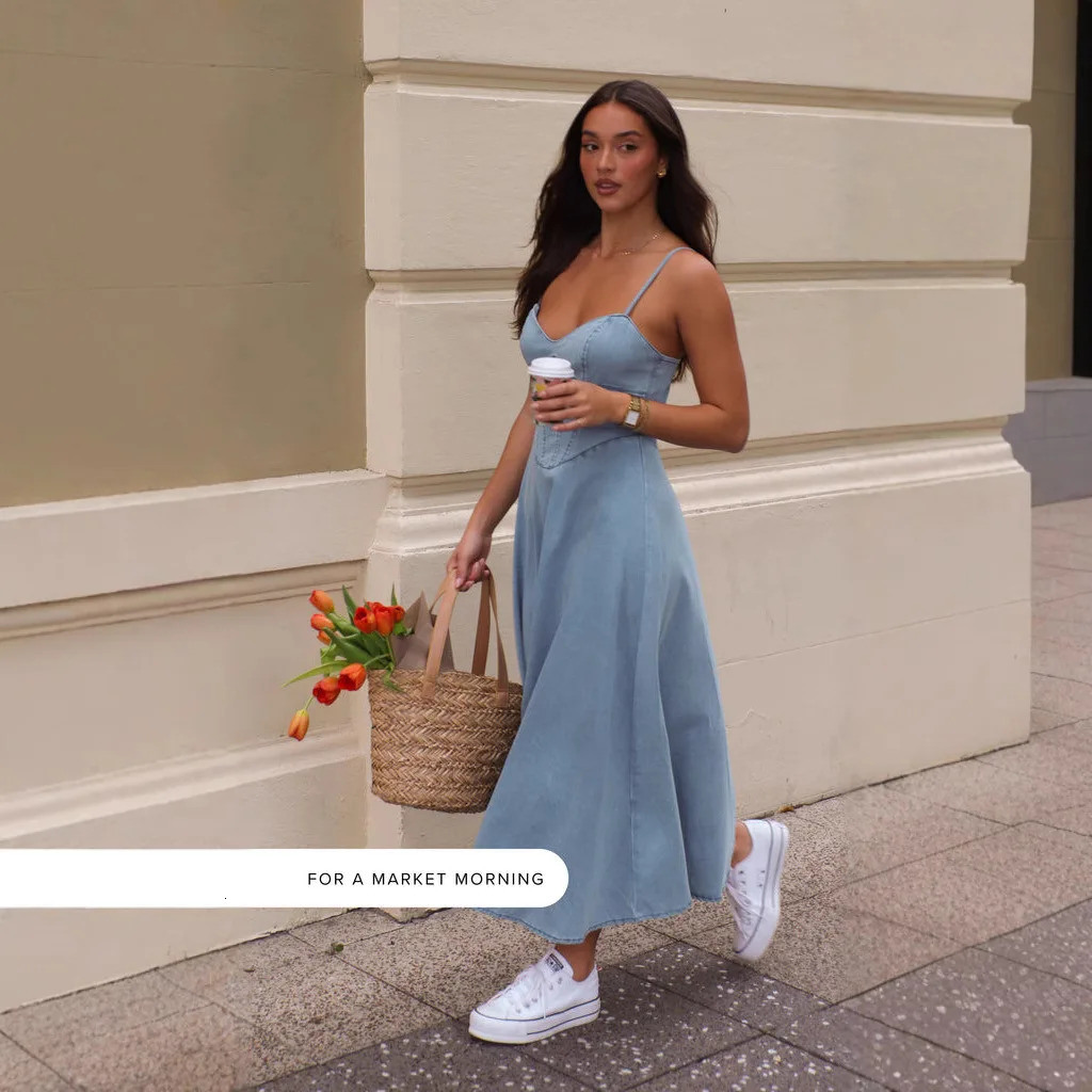 Womens Summer Long Dress Elegant Sweet Spice Halter Denim Sundress Sleeveless Slimming A Line Beach Maxi Dresses 260617