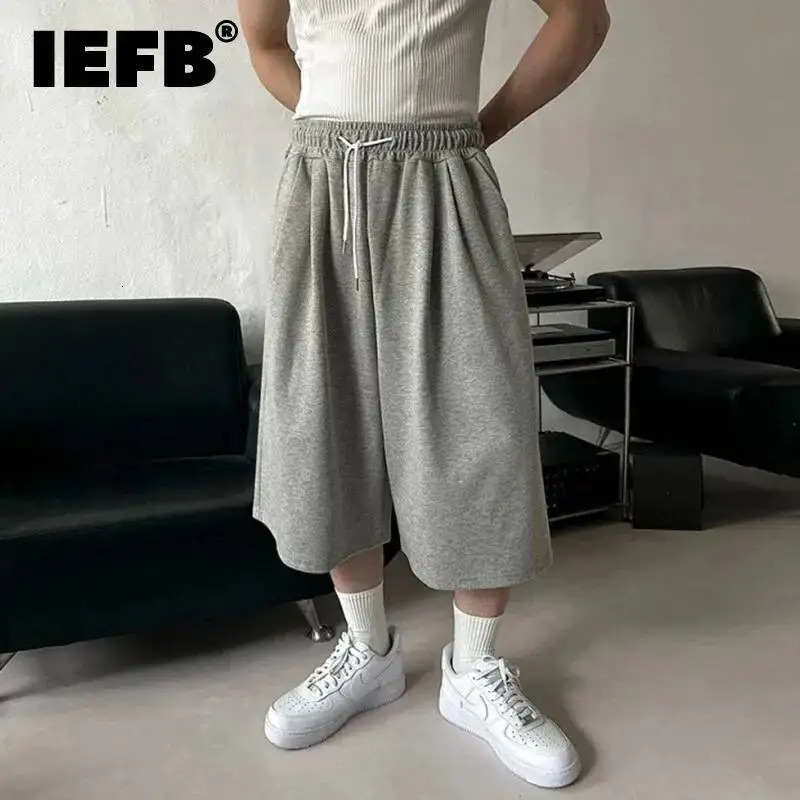 IEFB Korean Style Mens Sports Shorts Drawstring Solid Color Menswear Elastic Waist Straight Loose Wide Leg Male Bottom 9W2507 260623