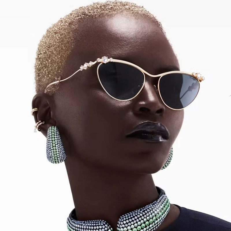 Premium Brand Designer Sunglasses Triangular Cat Eye With Rhinestones 2026 New Metal High-End For Women UV Protection Sunglasses