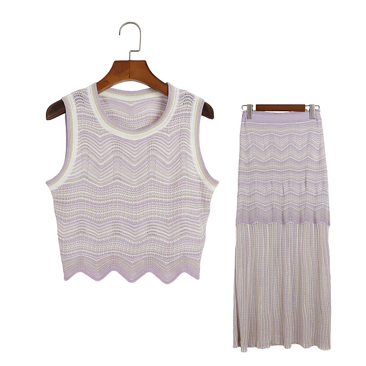2026 Gold Thread Wave Pattern Knitted Suit Women's Round Neck Sawtooth Vest High Waist Midi-Length Skirt Two-piece Set