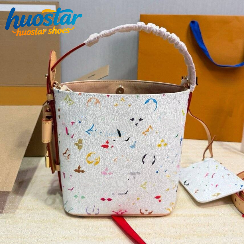 Designer Bucket Bag Genuine Leather Handbag Women Fashion Crossbody Bag Versatile Casual Luxury Tote Bag Trendy Daily Wear Shoulder Bags
