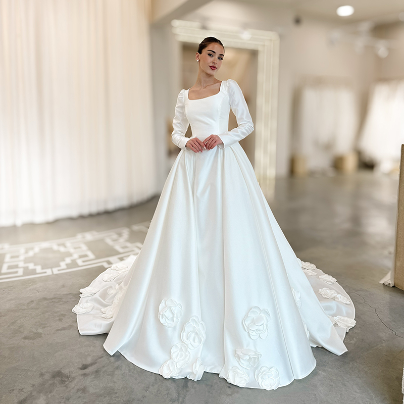 Princess A-Line Wedding Dresses Long Sleeve 3D Flower Sqaure Collar Bridal Gown White Satin Vestidos de novia