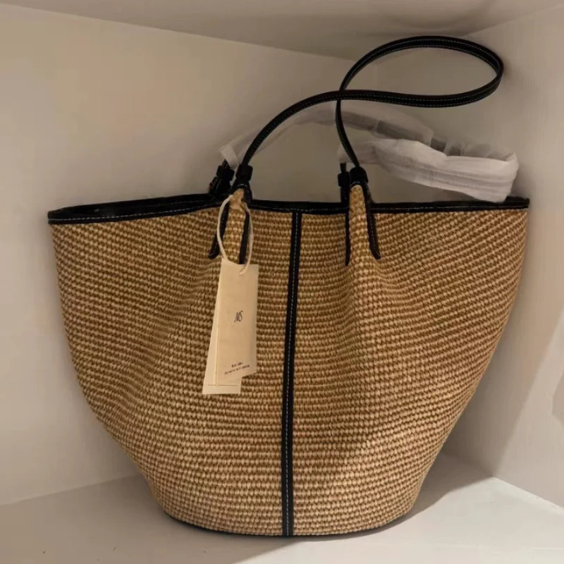 French Hand Woven Shoulder Bag Elegant Color Blocking Versatile Bucket Bag High-quality Large Capacity Beach Vacation Tote Bag260623