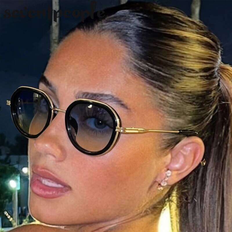 Occhiali da sole punk con montatura rotonda in metallo da donna Vintage 2026 occhiali da sole di design di lusso femminili retrò eleganti tonalità o
