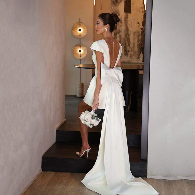 2026 Short Wedding Dresses O-Neck Cap Sleeve Backless Bow Satin Bridal Dress White Mini vestidos de novia