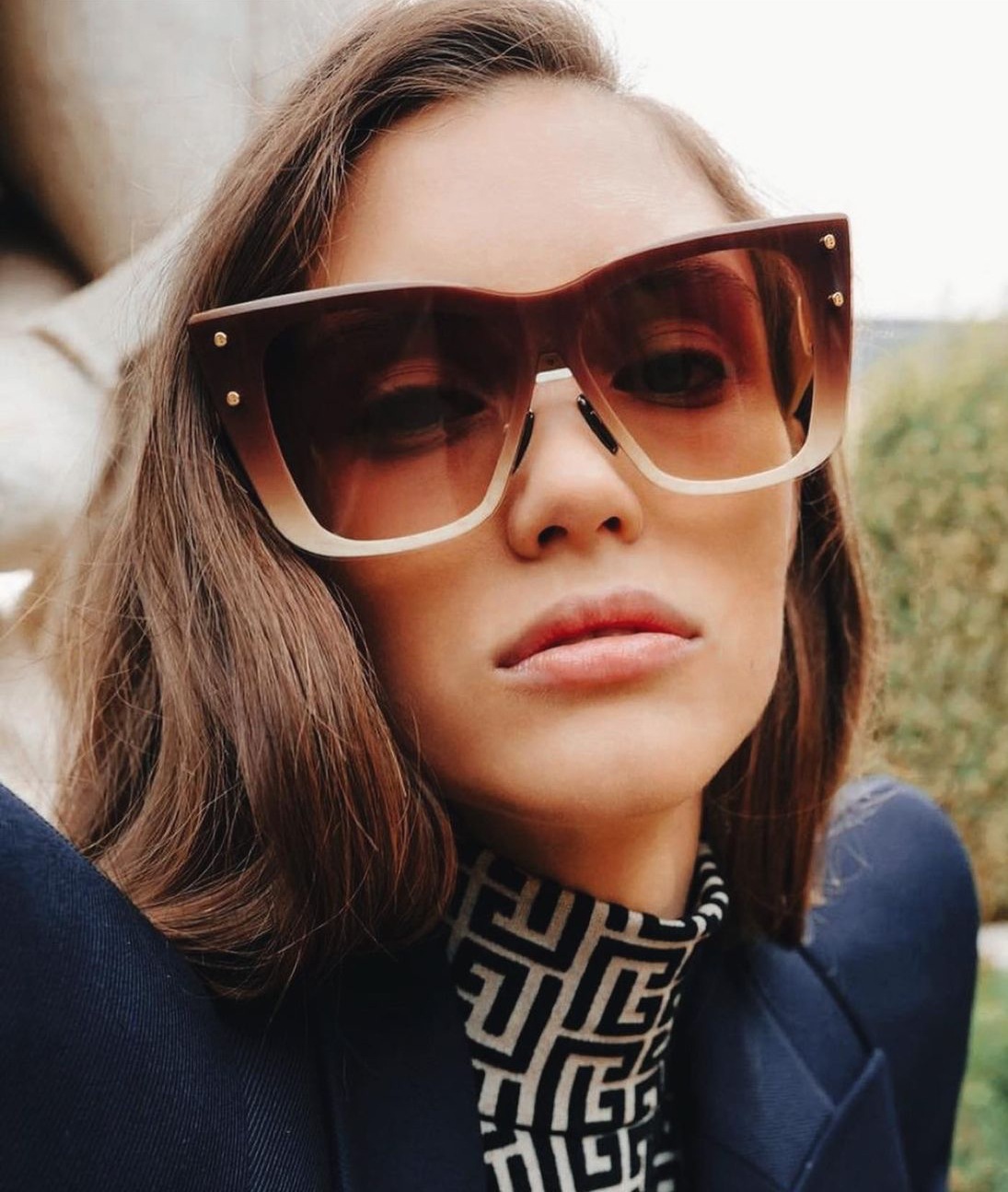 2026 new black classic retro designer branded concave irregular thick frame men women fashion sunglasses cat eye oversized shades
