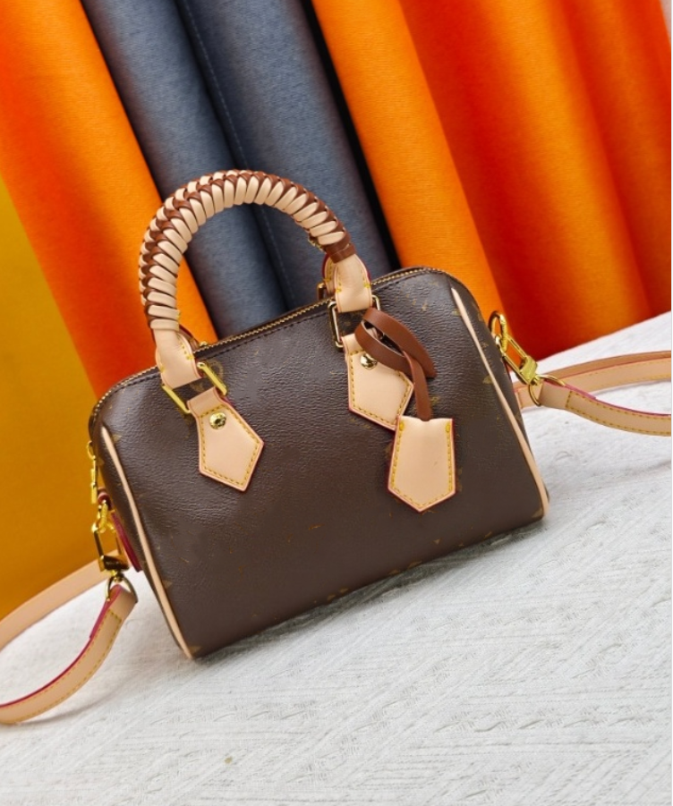 Top quality leather bag duffel style 10A Women Denim Boston Pillow P9Speedys20CM Shoulder bag Designer Weekend bag tote crossbody bag Boho Soft 20 h