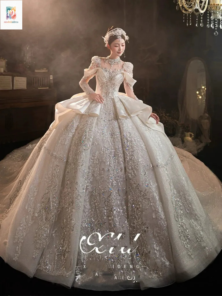 Saudi Arabic Princess Ball Gown Wedding Dress Luxury Crystals Beaded Shoulder Long Slve Luxury Lace Sequins Appliques Bridal Gowns Crystal Bride Rob