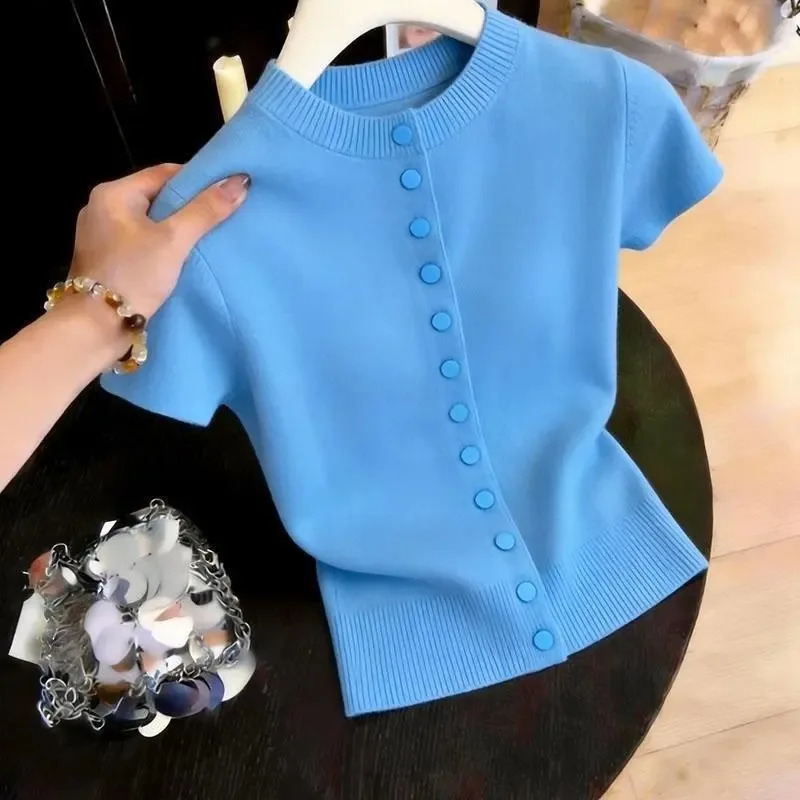 Summer Stand-up Collar Short-sleeved Womens Knitted Cardigan Top Casual Single-breasted Solid Color Ladies T-shirt 260623