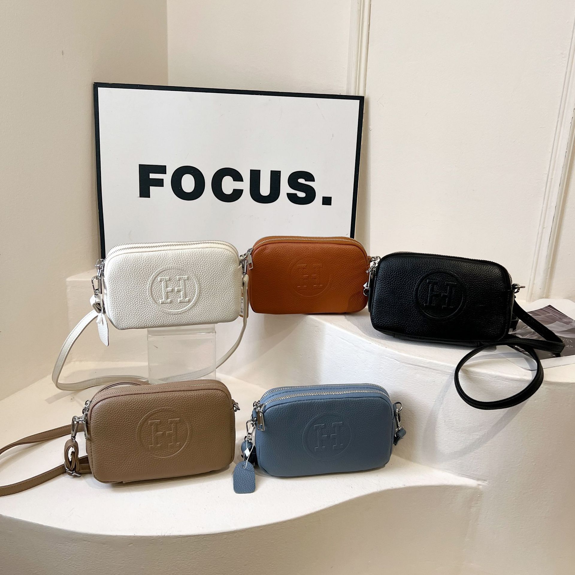 Genuine Leather New Top Layer Cowhide Phone Cross-Border Hot designer bag Item H Brand Vintage Letter Single Shoulder Crossbody Small Square Bag