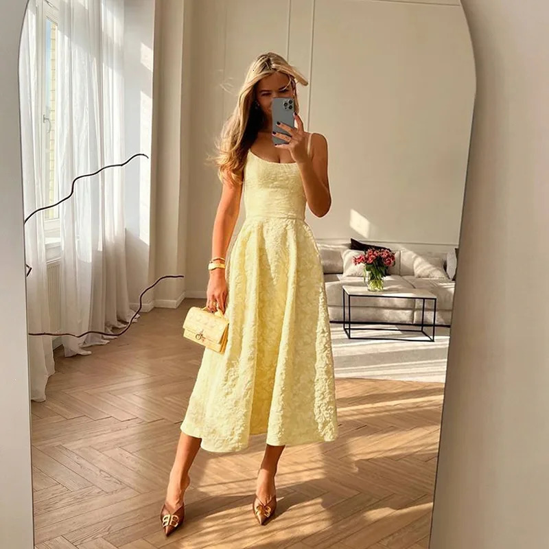 CRKJ Women Summer A-line Dress Sleeveless O-neck Solid Maxi Dresses Fashion Backless Casual Elegant Party Strap Dress Female 260617