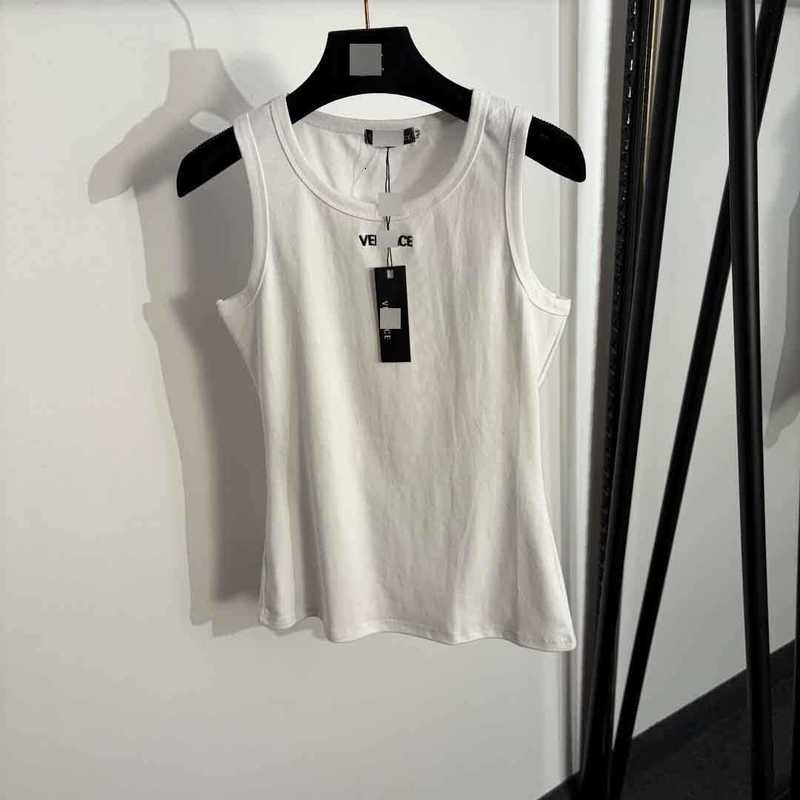 Women's Tanks tees Designer 2026 Summer Hot-Selling New Style women Slim-Fit Pure Cotton Tank Top with Simple Embroidered Letters Chest vest to