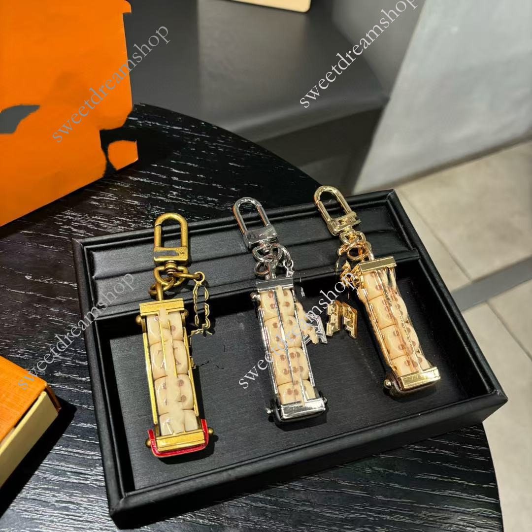 luis vuittoly keychains vintage-style keychain dice bag chain titanium steel fashion new light luxury pendant