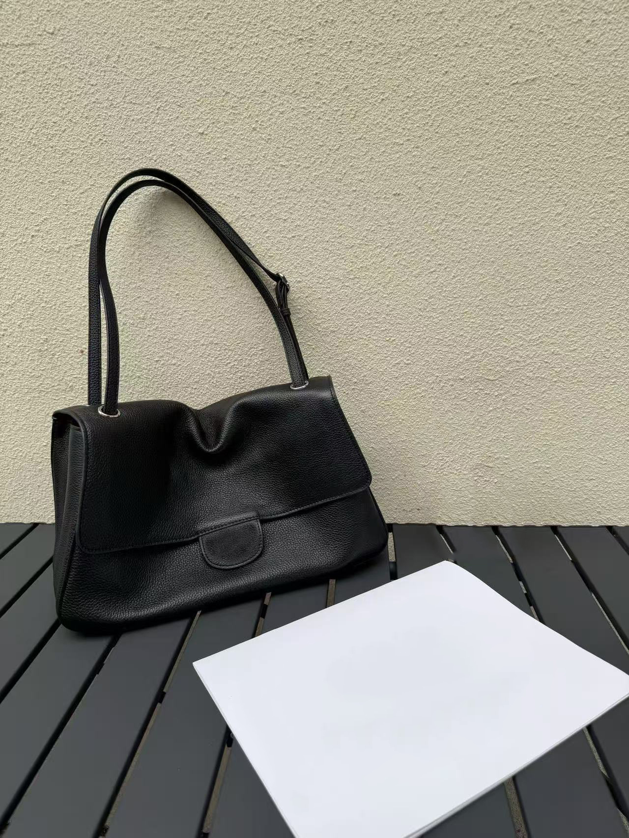 2026 New Luxury designer bag womens handbags High Quality tote bag Hot Crossbody flower ladies Casual Genuine Leather purse 32cm shoulder bags