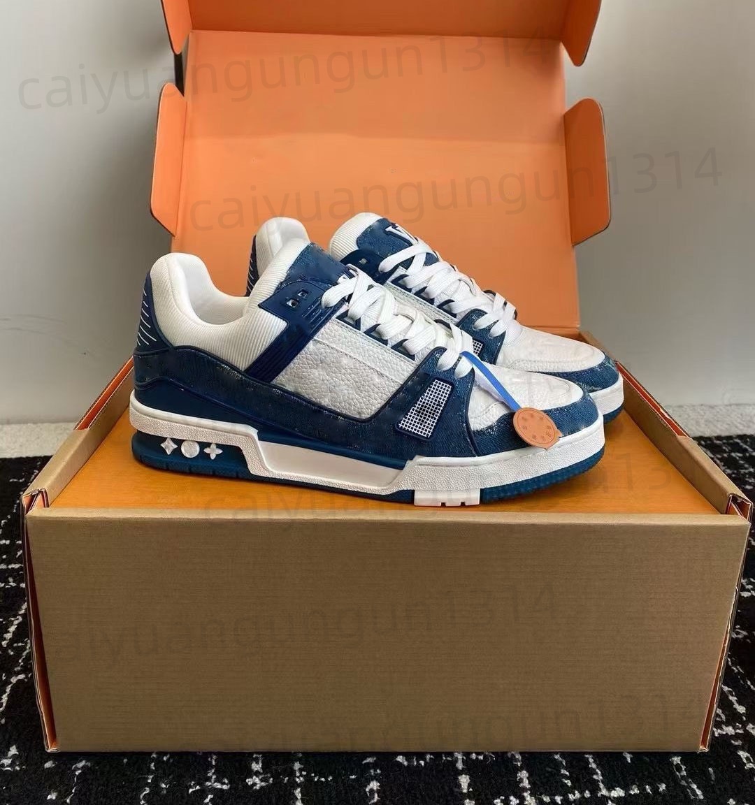 2026 luxury brand designer casual shoes Runner Shoe Embossed Trainer Sneaker white pink sky blue black green yellow denim low mens sneakers women tr