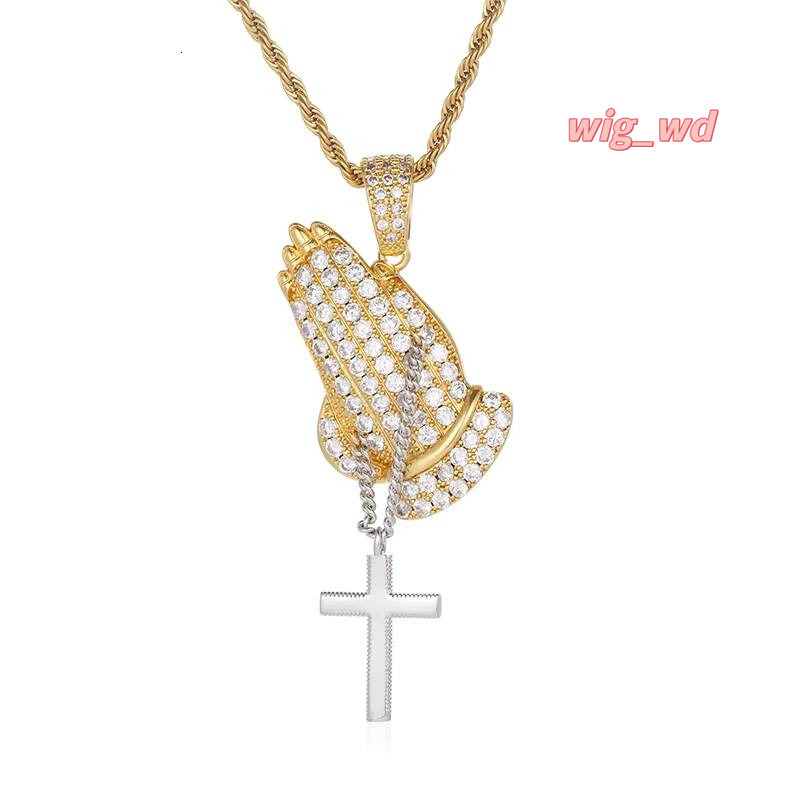 Hot Sale High Quality Fashion Iced Out Zircon Cross Pendant For Necklaces