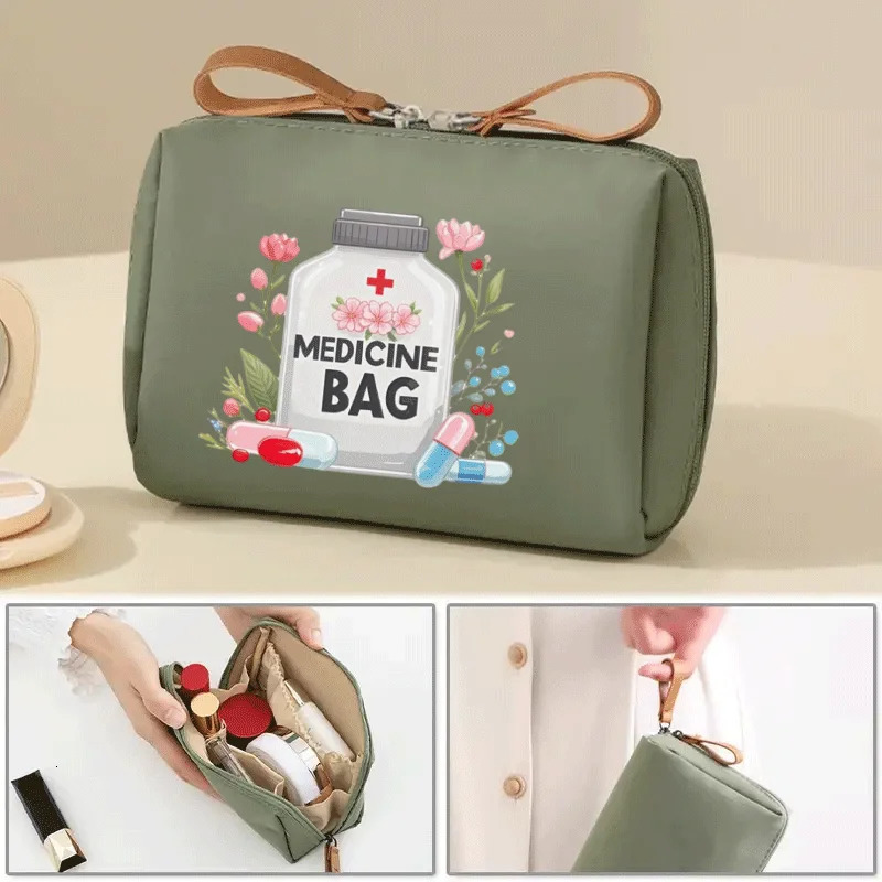 Womens Vintage Bag and Travel Organizer - Themed Makeup Case with Medicine Label n Black and White Cross Pattern - Compac260623