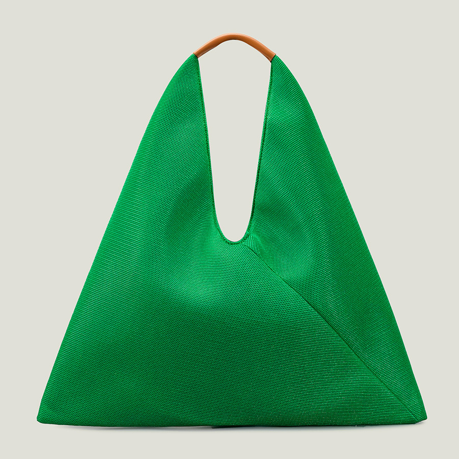 Women Spring Summer New Large Capacity Handbag Shoulder Simple And Stylish Underarm Crossbody Saddle Bag Casual Cross Border Style