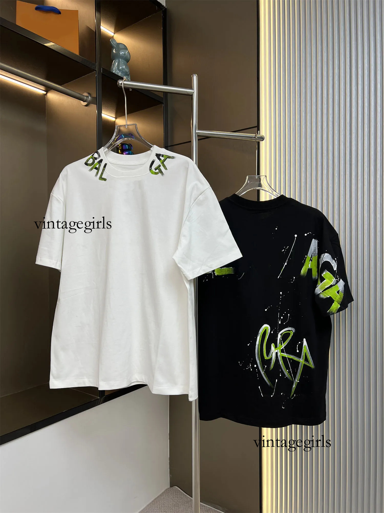 Designer T Shirt Men Shirt Summer New Short Sleeve Tshirts For Men Women Half-Sleeved Travel Vacation Couple Tshirt M-3Xl