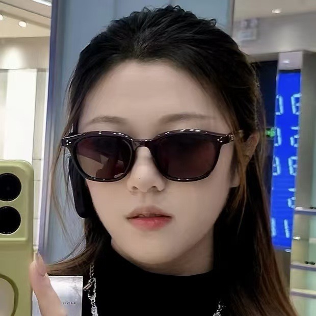 New vintage sunglasses for women Korean style suitable for small faces high end fashion street style sun protection sunglasses trendy men s sunglass