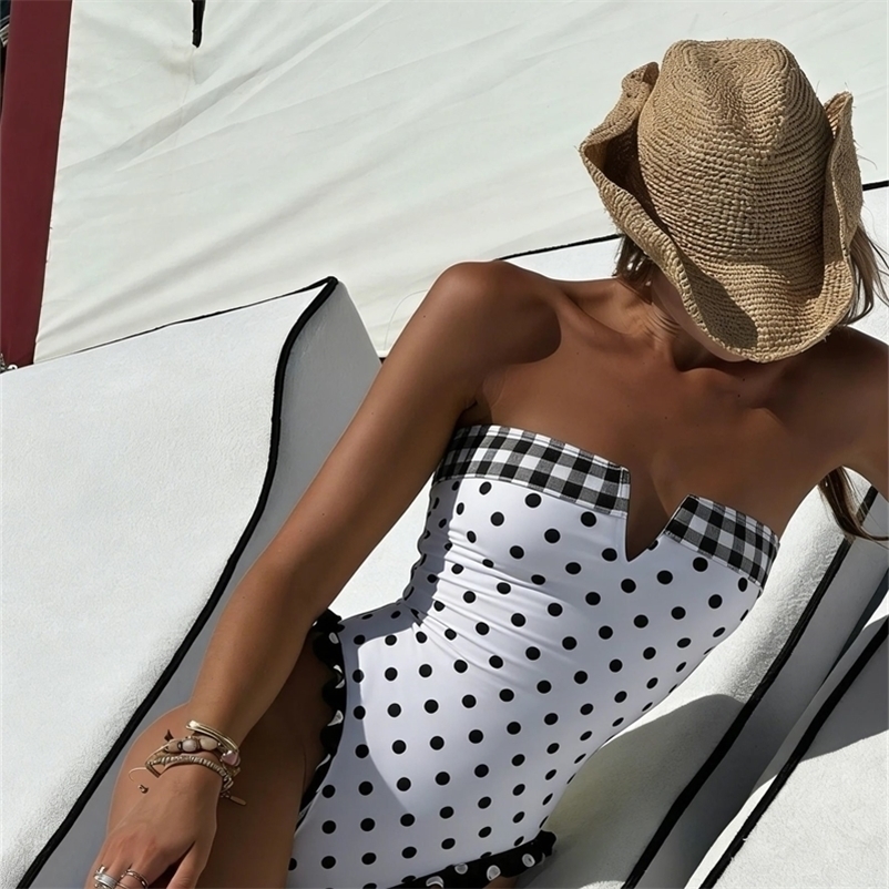 Bandeau One Piece Swimsuit Women Swimwear Ruffle V Neck Bodysuit Monokini High Leg Swim Suit Cutout Bathing Suit Beachwear 260624