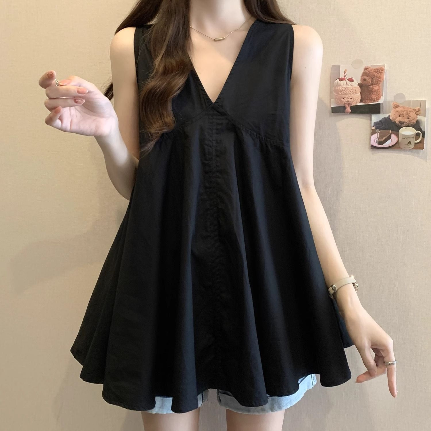 Designer 2026 Luxury Black V-neck Sleeveless T-shirt Women, Suitable For Summer, Plus Size, Loose Fit, Tummy-covering, Mid-length Babydoll Style, Pu