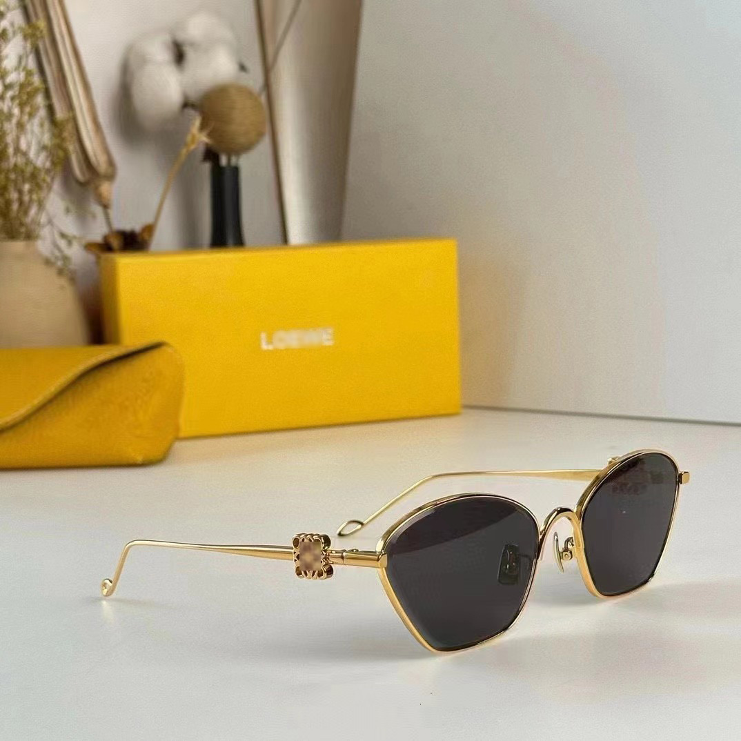 New Style Foreign Trade Cool Metal Tech Sense Light Luxury Fashion Beach Photo Dustproof Outdoor Driving Sunglasses