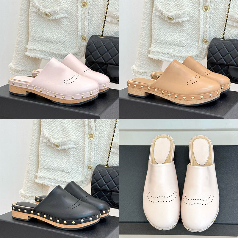 Womens Birken Shoes Designer Hollowed Out Slides Ladies Solid Wood Thick Sole Sandals Sambskin High Quality Paris Fashion Show Classic Wood Bottom S