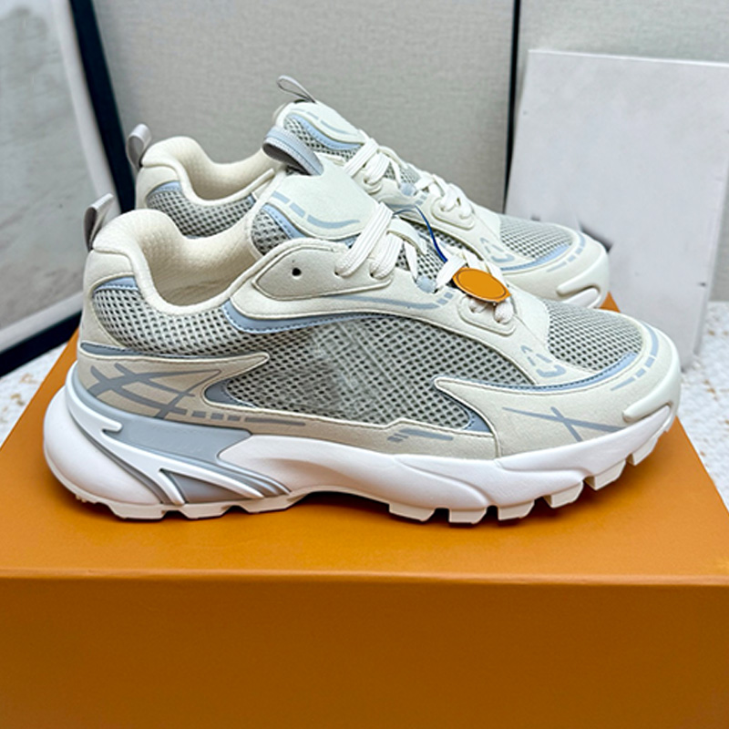 Classic mens dad shoes luxury designer breathable mesh fabric splicing leather upper printed rubber outsole sports shoes mans daily wear casual snea