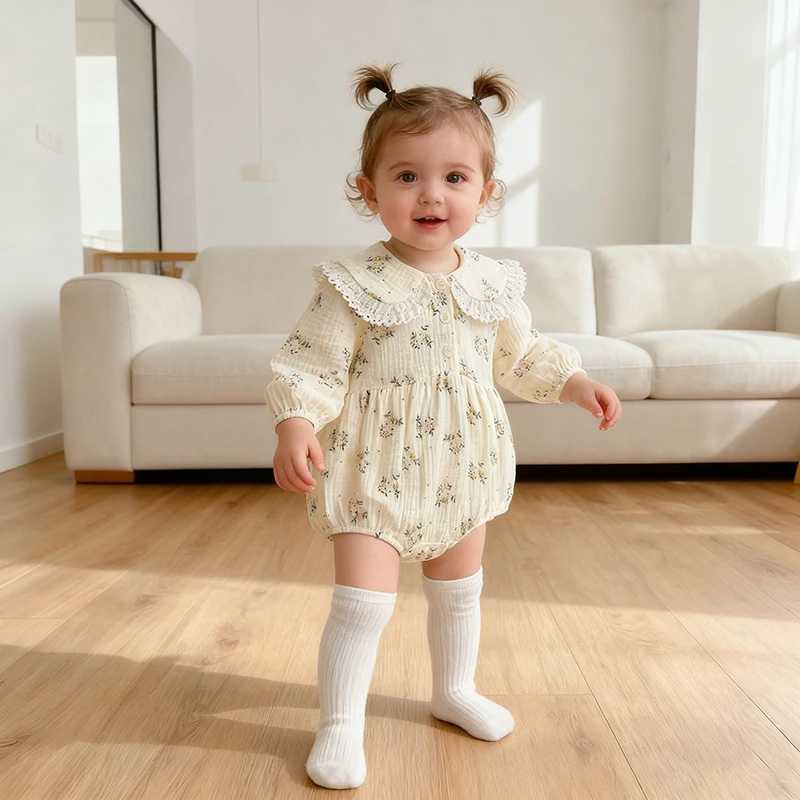2026 New Spring 0-24M Infant Baby Girls Cotton Bodysuit Long Sleeved Flower Baby Girls Jumpsuit Newborn Lapel Print Jumpsuit Y2606250X2V