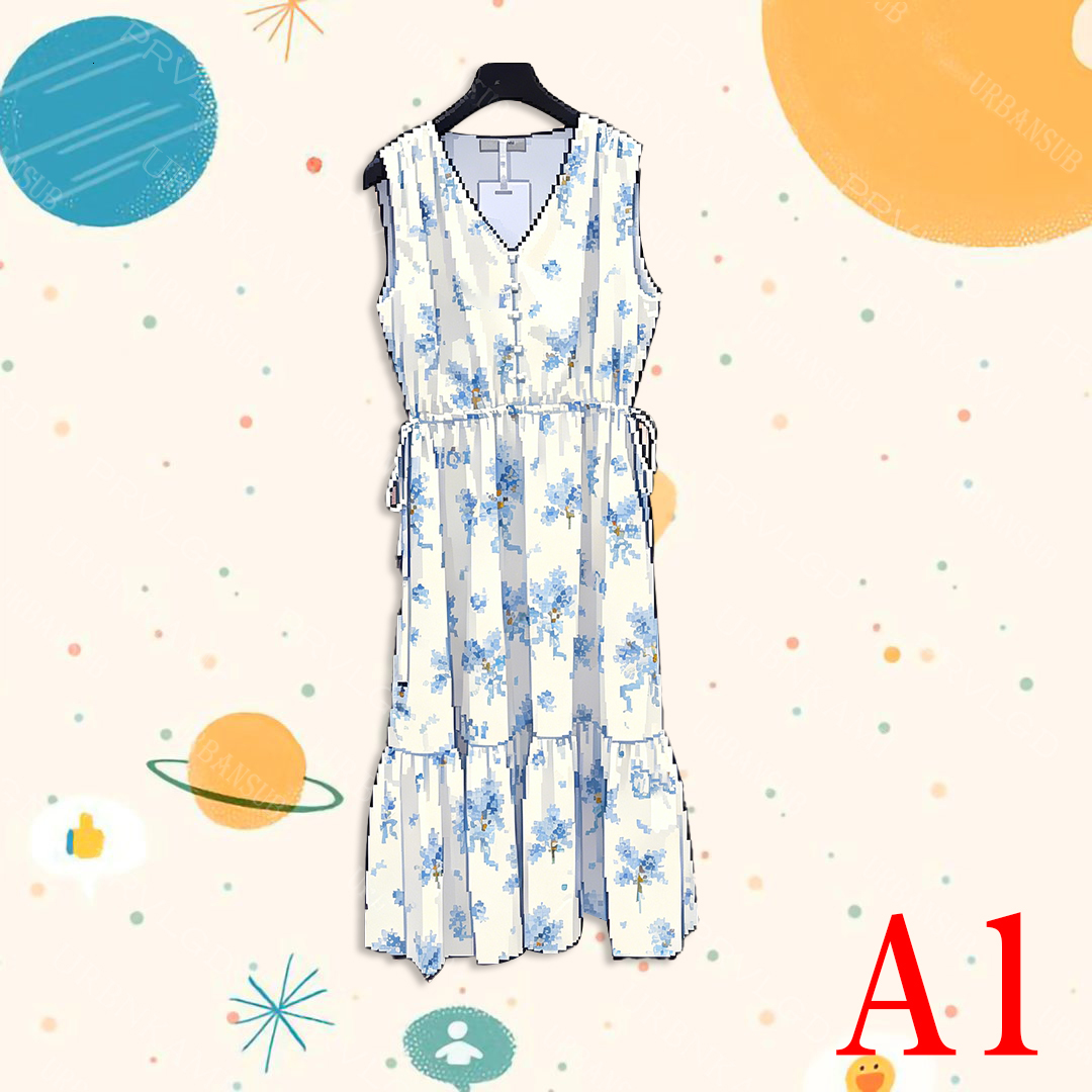 Wrap Yourself in Cozy Style Printed Poncho Top with a Modern Geometric Twist-image-1112184274