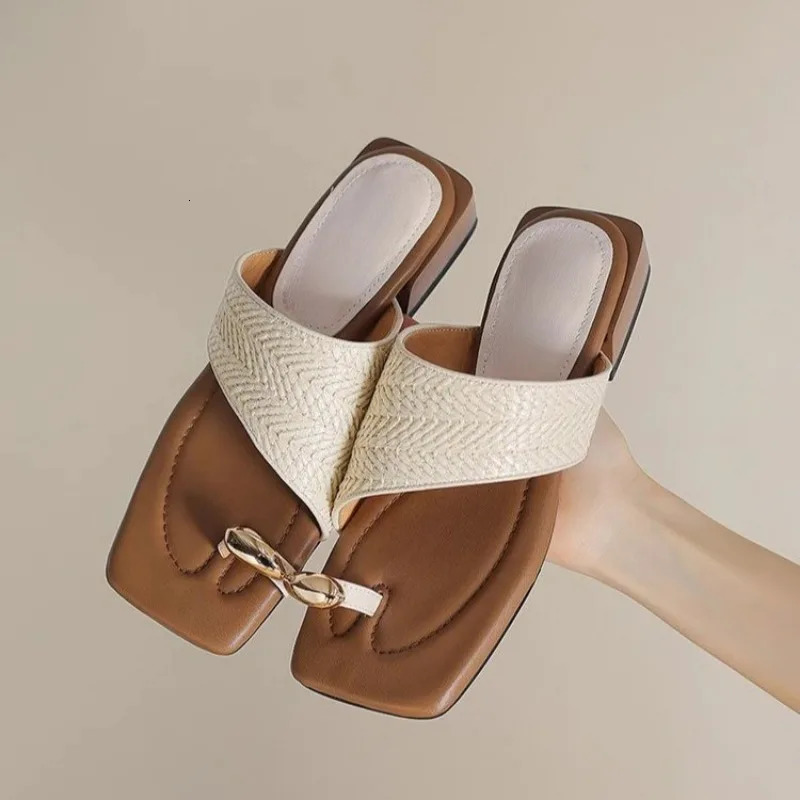 Womens Fashion Square Head Metal Buckle Cover Toe Soft Sole Non-slip Slippers Summer Style Low Heel Sandals 260624