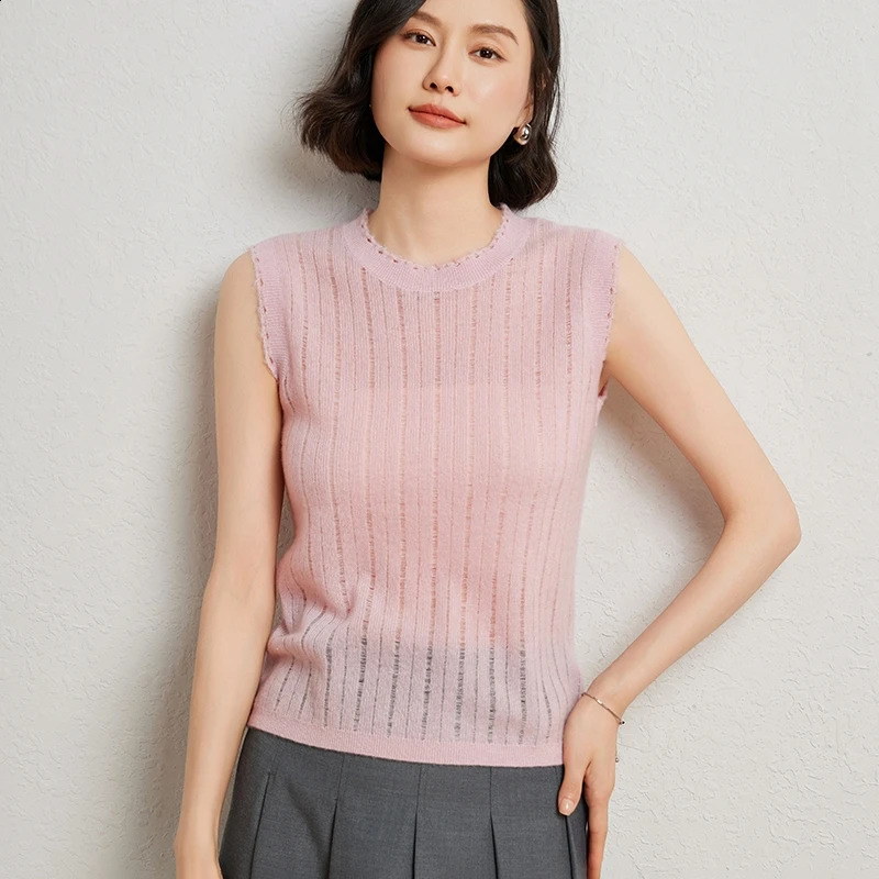 Women Oneck Sweater Spring Summer Cashmere Pullover Vest 70 Merino Wool and 30 Knitwear Fashion raw edge tank top 260617
