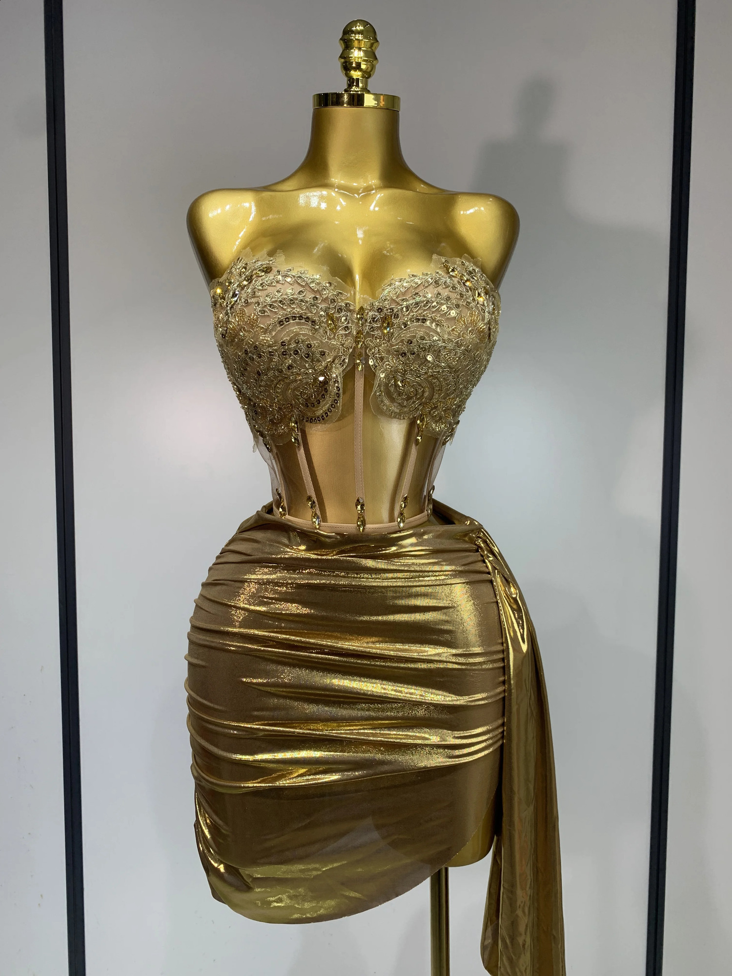 Women Sexy Strapless Sequins Rhinestone Gold Dress Glitter Top Two Pieces Sets Birthday Evening Party Club Singer Stage Outfit 260625BJ