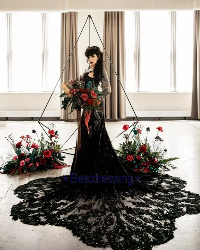 Gothic Black Lace Mermaid Wedding Dresses Spaghetti Straps Backless Boho Bridal Gowns Sexy Long Train Beach Vestido De Novia 2025 Bd625