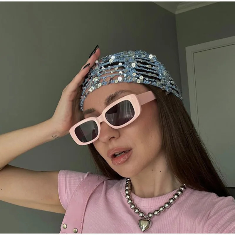 2026 Y2K Sequined Fishnet Beanie for Women Korean Style Hollow Knit Pullover Cap Summer Shiny Crochet Hat for Seaside Beach 260624